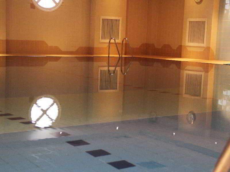 Oyo Lansdowne Hotel Croydon Facilidades foto