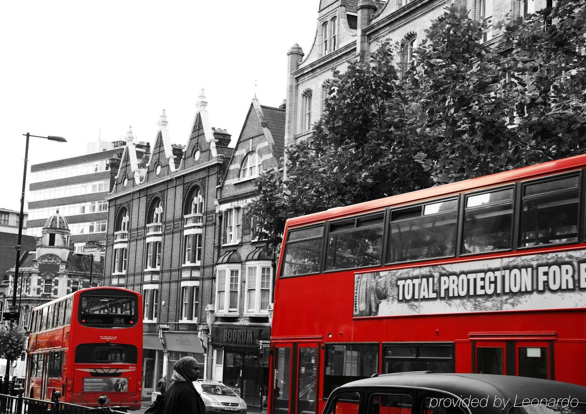 Oyo Lansdowne Hotel Croydon Servicios foto